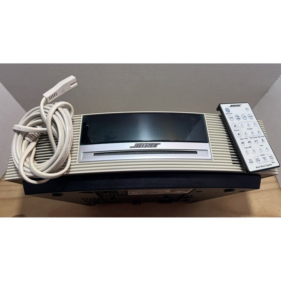 Bose Wave Radio CD Player AWRCC2  - Platinum White with Bluetooth Adapter - Picture 5 of 12